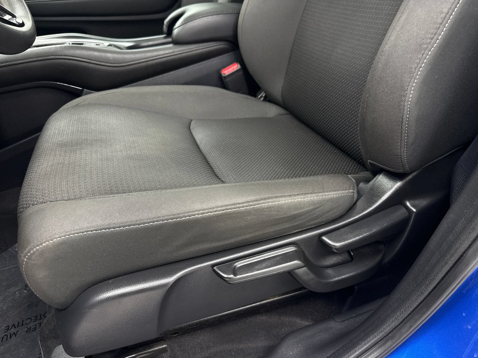 Used 2022 Honda HR-V EX image 32