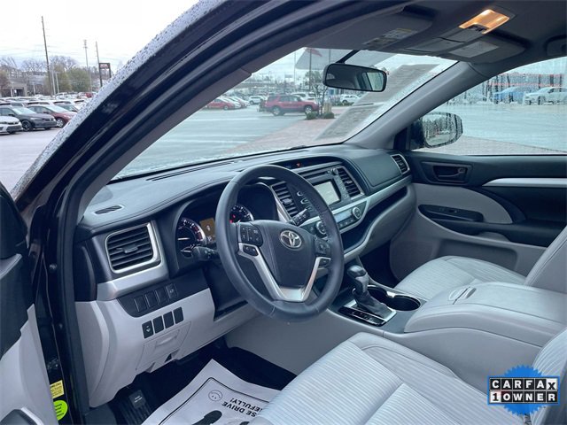 Used 2015 Toyota Highlander Plus image 13