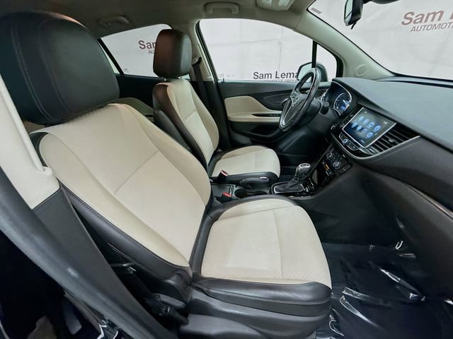 Used 2020 Buick Encore Preferred image 26
