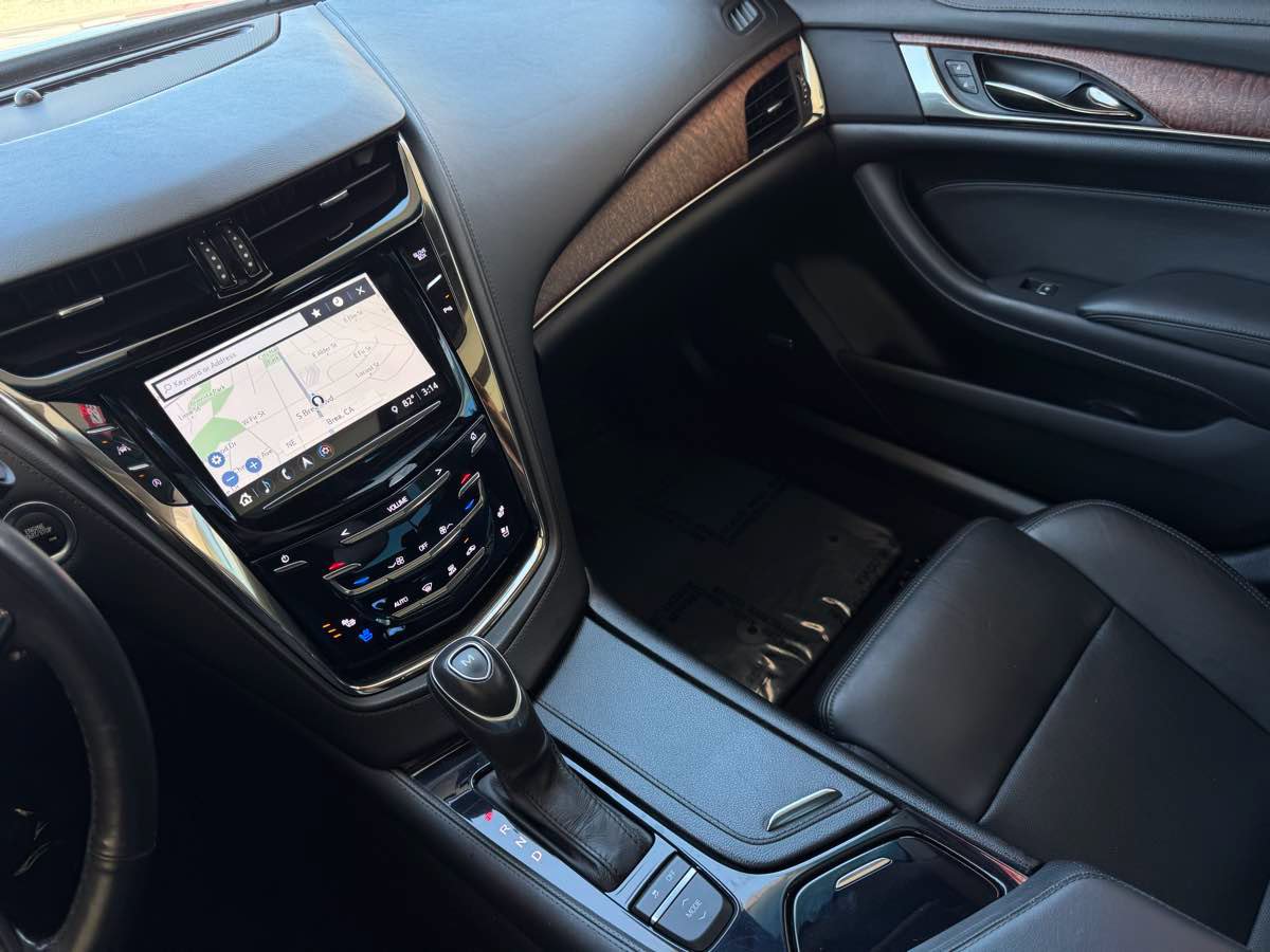 Used 2019 Cadillac CTS Luxury RWD image 16