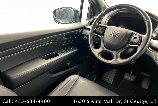 Used 2025 Honda Odyssey Sport-L image 11