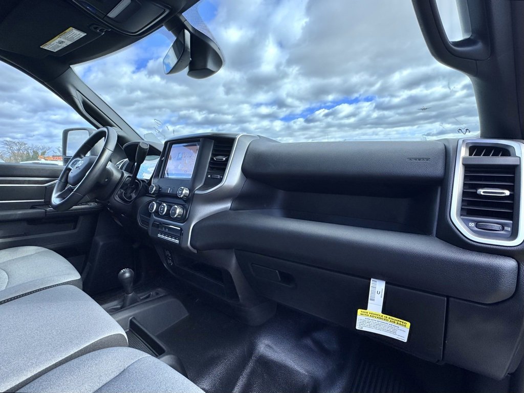 New 2024 RAM 4500 SLT w/ Quick Order Package 2YG SLT image 16