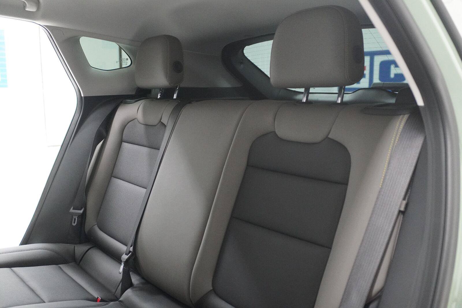 Used 2026 Chevrolet Trax ACTIV w/ Driver Confidence Package FWD image 22
