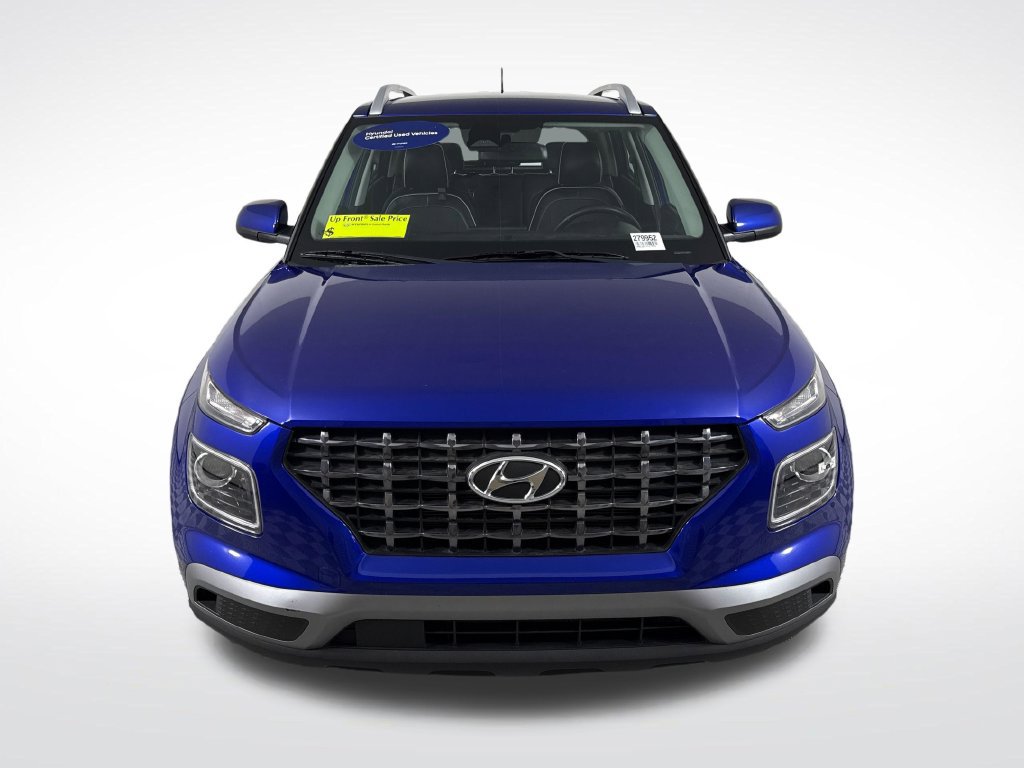Certified 2024 Hyundai Venue Limited FWD image 11