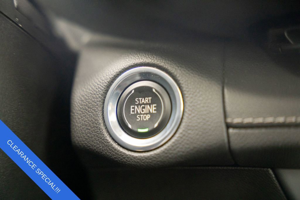 Used 2023 Buick Envision Essence w/ Sport Touring Package image 27