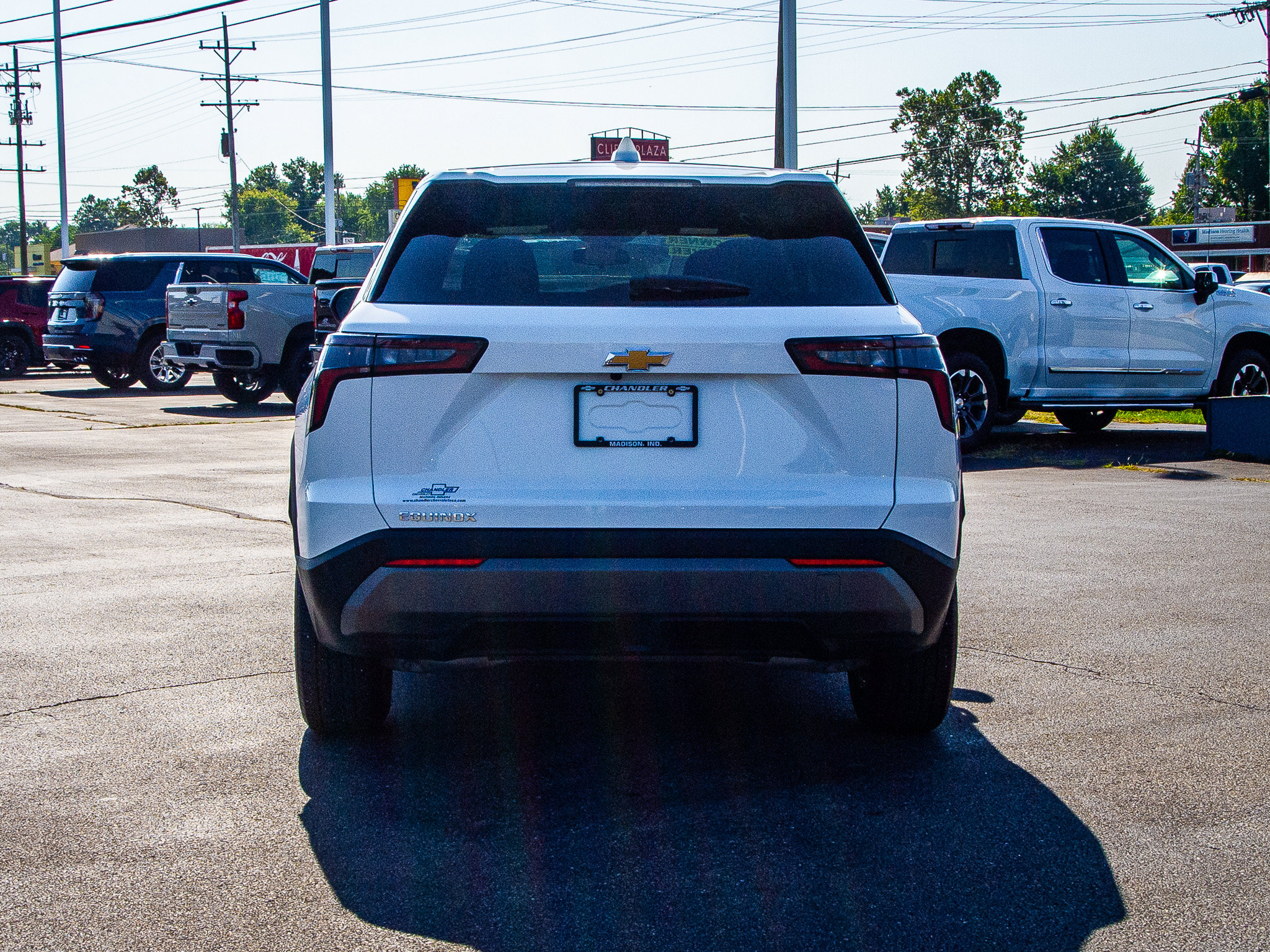 Used 2026 Chevrolet Equinox LT FWD image 6
