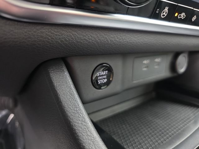 Used 2026 Nissan Rogue SV w/ SV Premium Package image 35