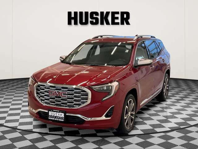 Used 2020 GMC Terrain Denali w/ Denali Premium Package AWD/4WD image 4