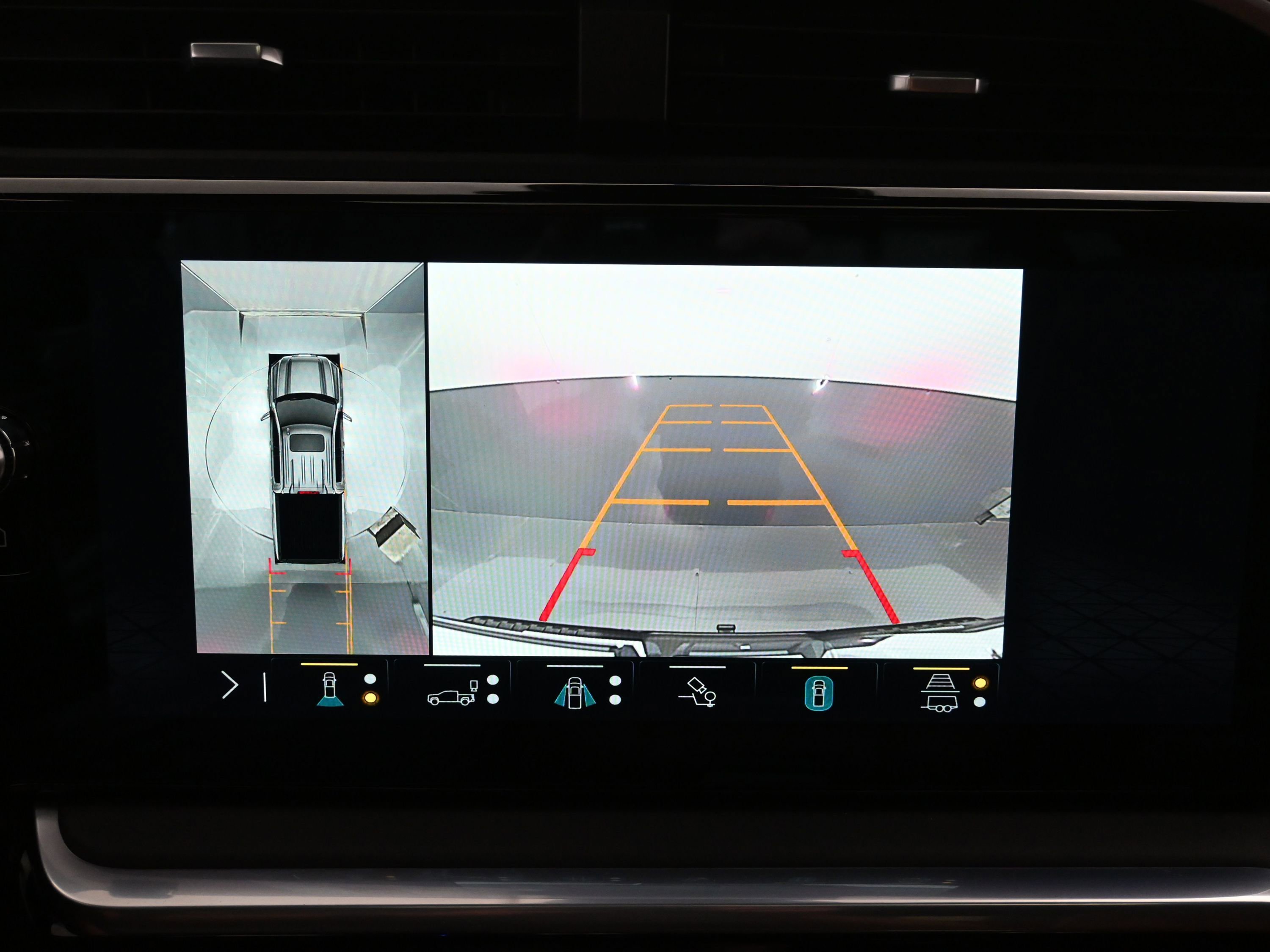 Used 2022 GMC Sierra 1500 Denali Ultimate image 32