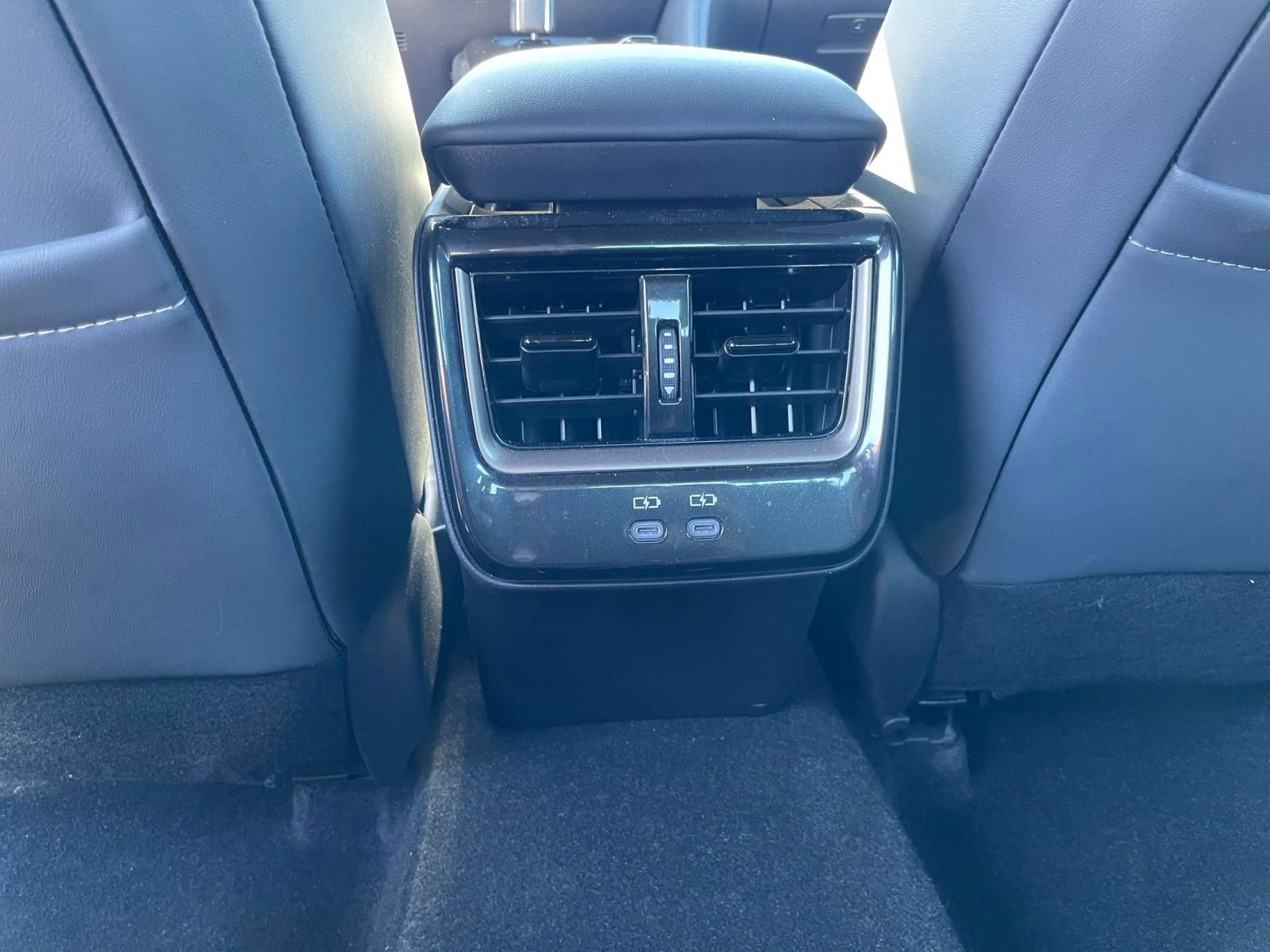 Used 2025 Toyota Crown XLE image 24