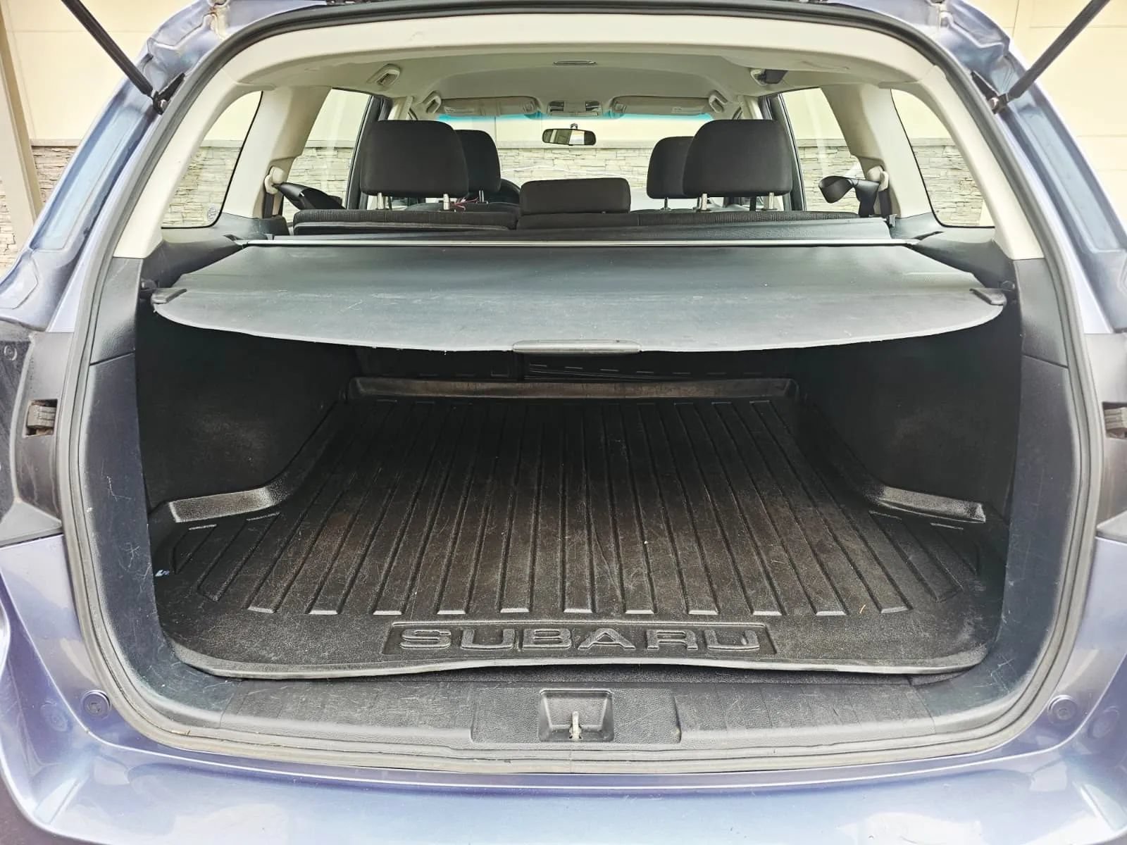 Used 2014 Subaru Outback 2.5i w/ Alloy Wheel Package AWD/4WD image 18