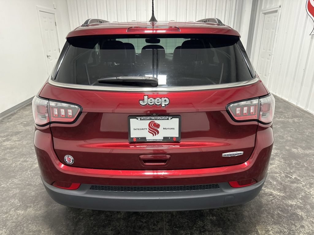 Used 2020 Jeep Compass Latitude FWD image 7