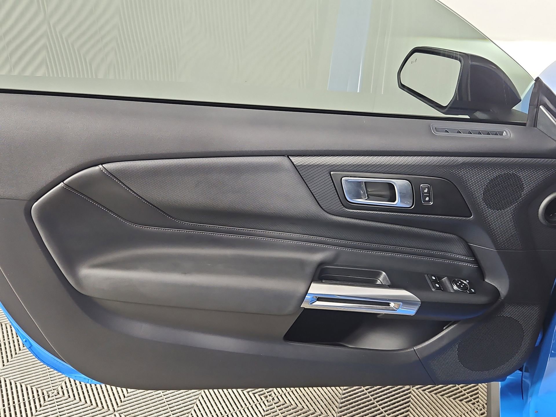 Used 2024 Ford Mustang GT Premium w/ GT Performance Package RWD image 16