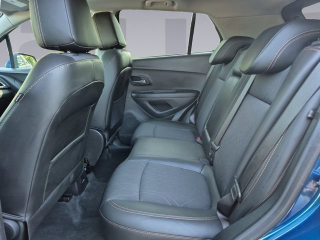 Certified 2020 Chevrolet Trax LT w/ Sun & Sound Package AWD/4WD image 16