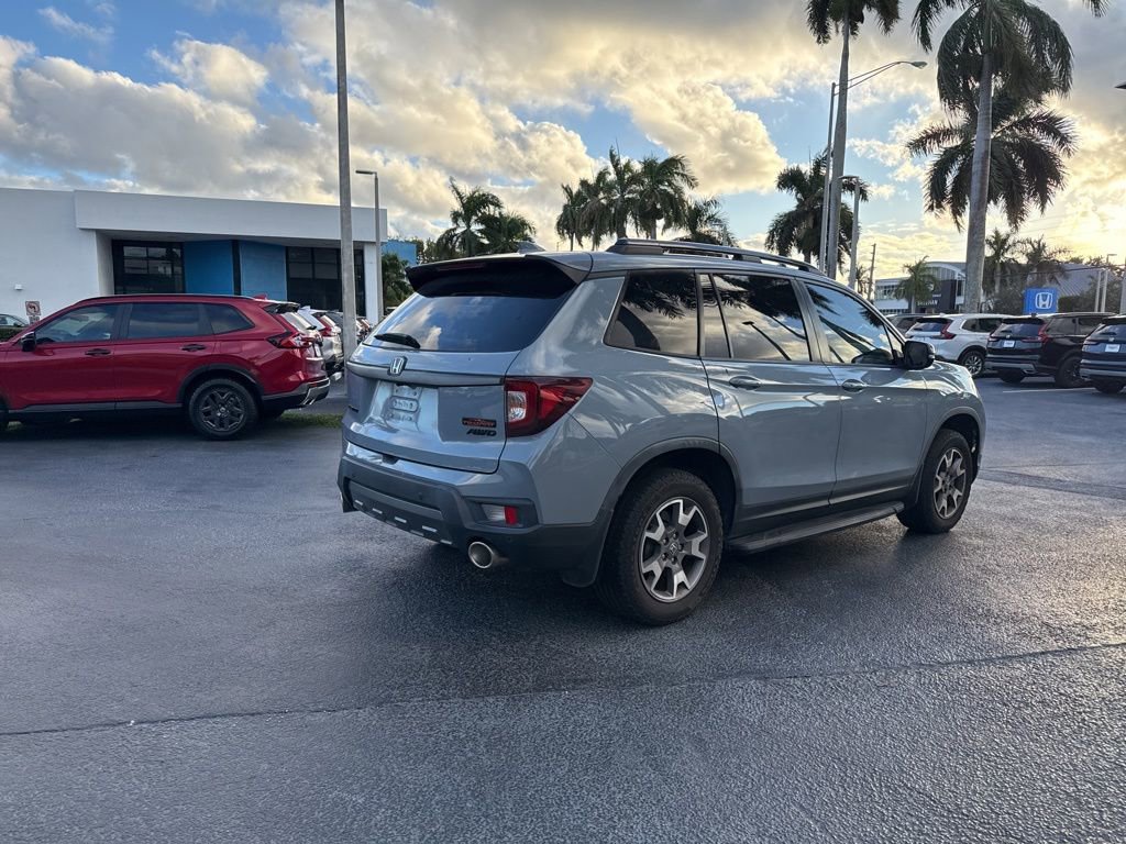 Used 2023 Honda Passport TrailSport image 7