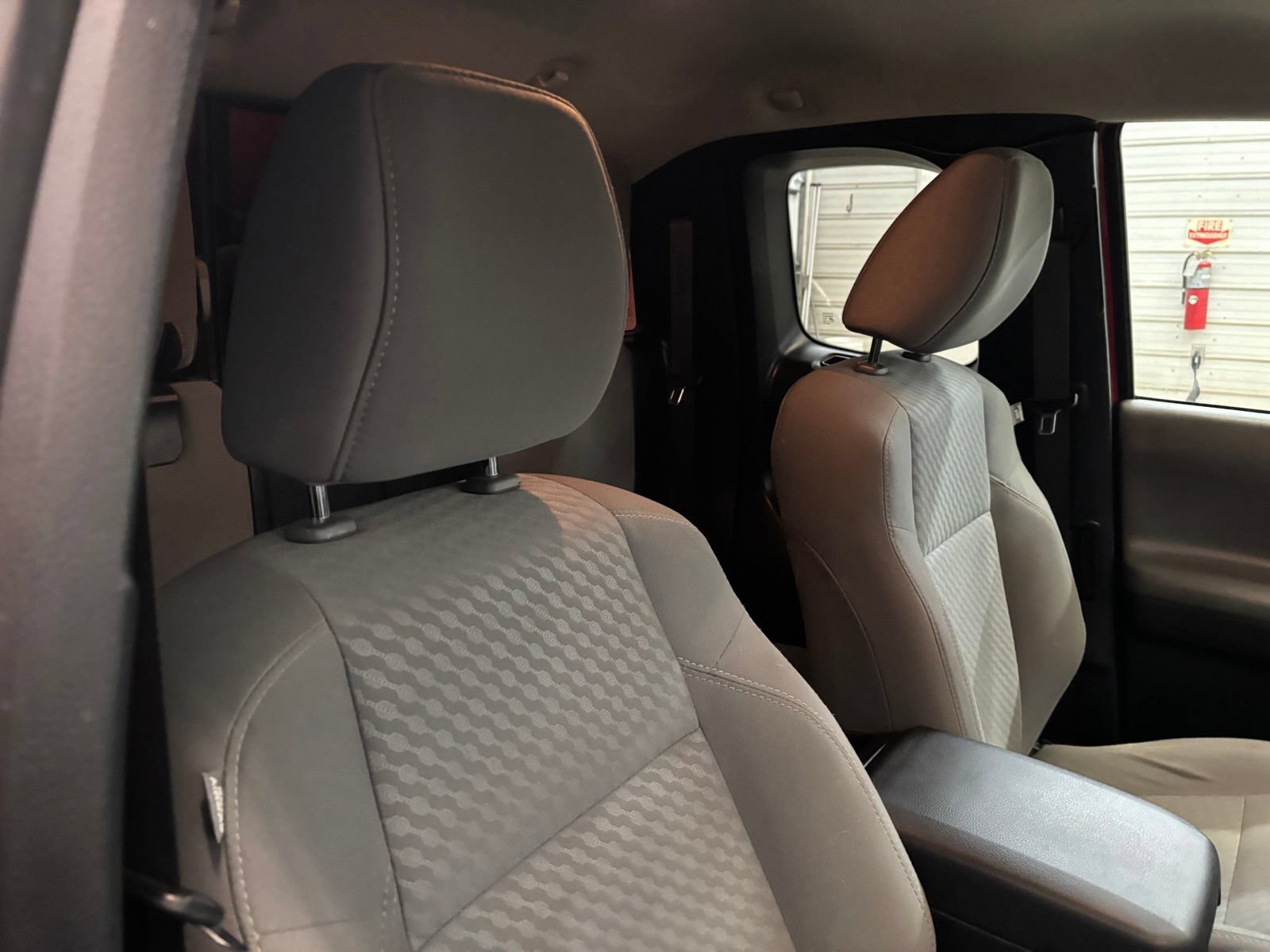 Used 2021 Toyota Tacoma SR w/ SX Package AWD/4WD image 25