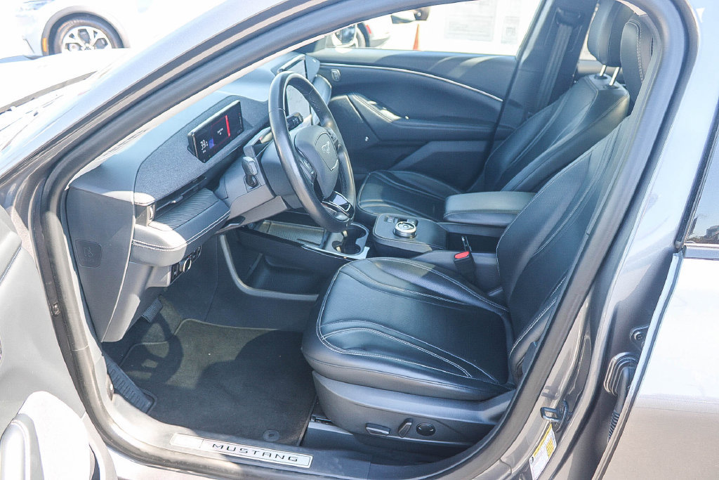 Used 2023 Ford Mustang Mach-E Premium AWD/4WD image 19