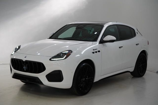 New 2025 Maserati Grecale Modena image 3