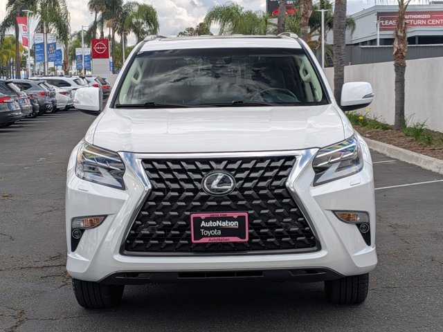 Used 2022 Lexus GX 460 Premium w/ Premium Plus Package image 2