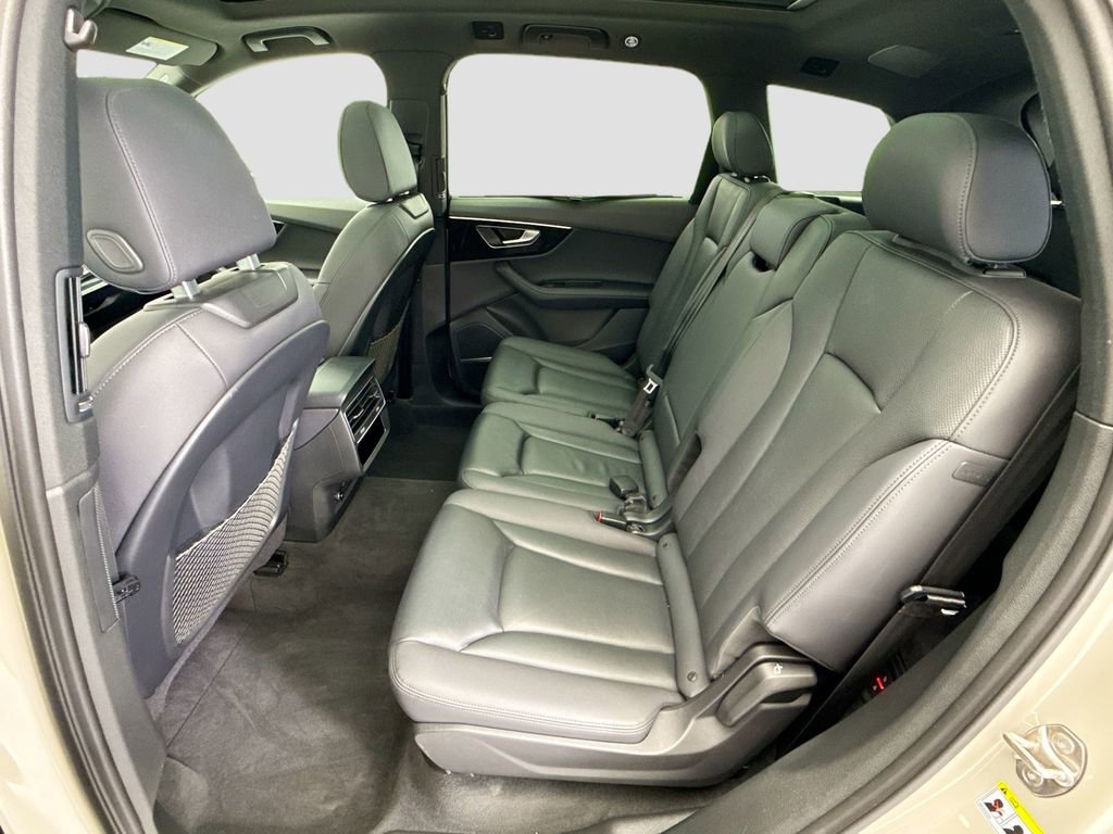 Used 2023 Audi Q7 2.0T Premium Plus w/ Premium Plus Package image 20