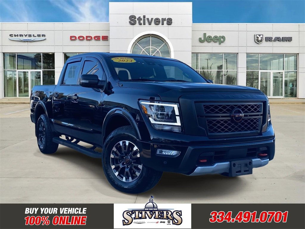 Used 2024 Nissan Titan PRO-4X w/ Pro-4x Convenience Package