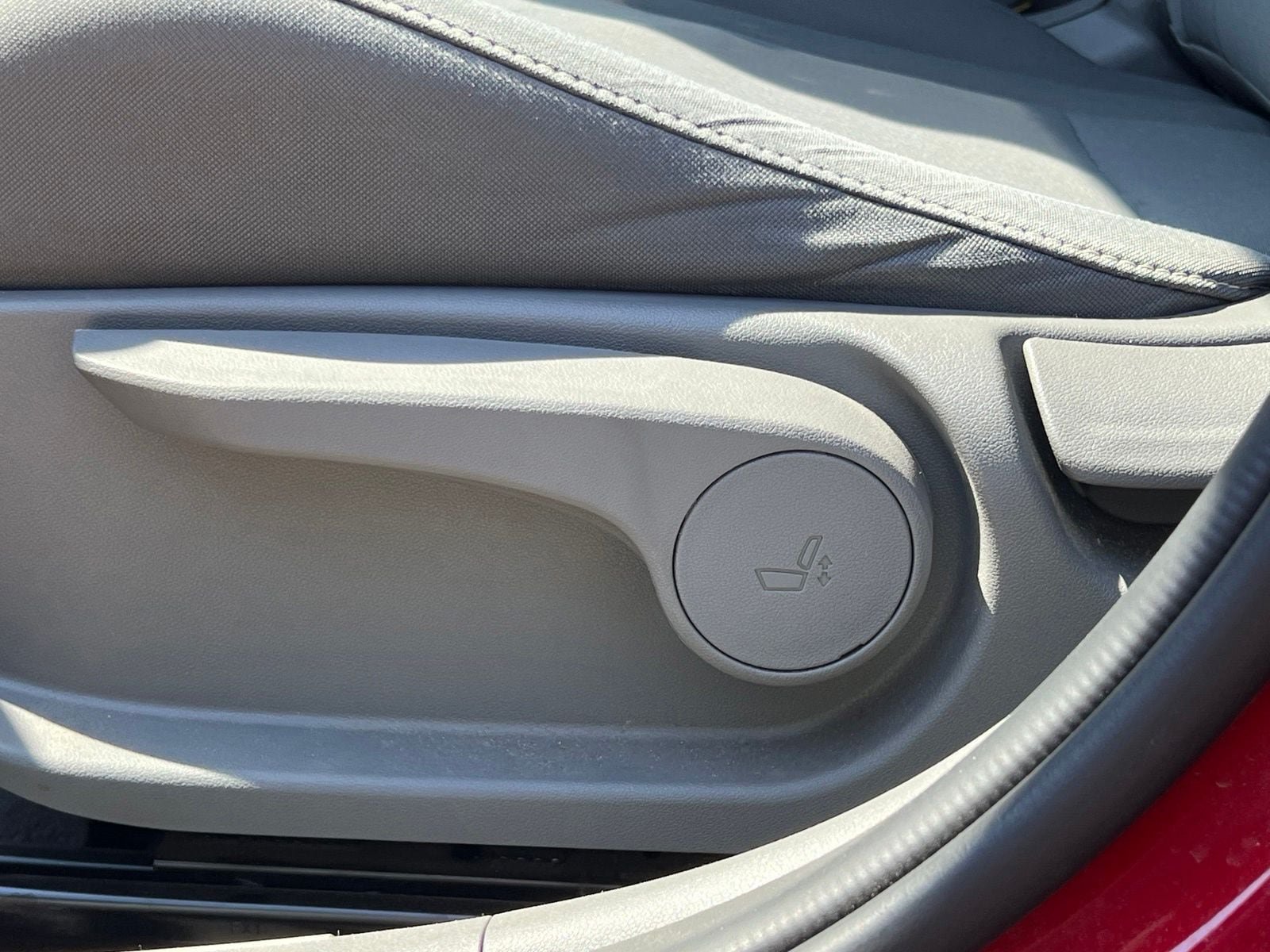 Used 2023 Hyundai Elantra SEL w/ Convenience Package FWD image 23