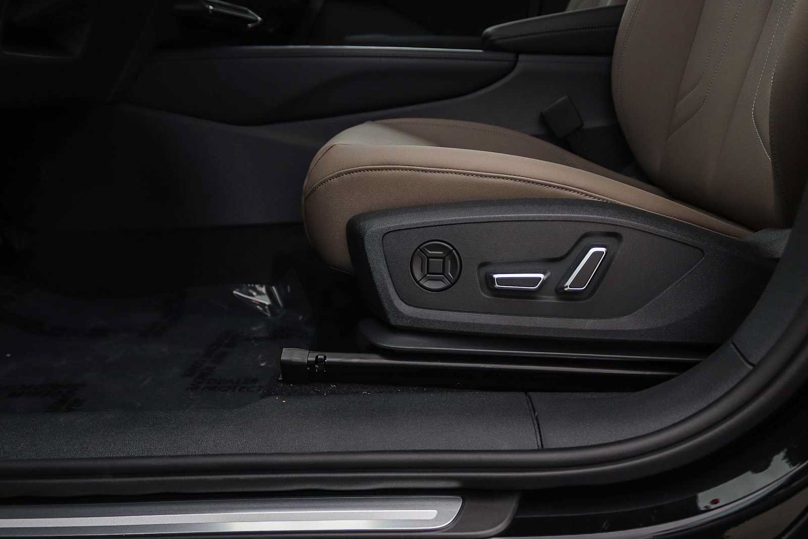 New 2026 Audi Q3 quattro 2.0T AWD/4WD image 26