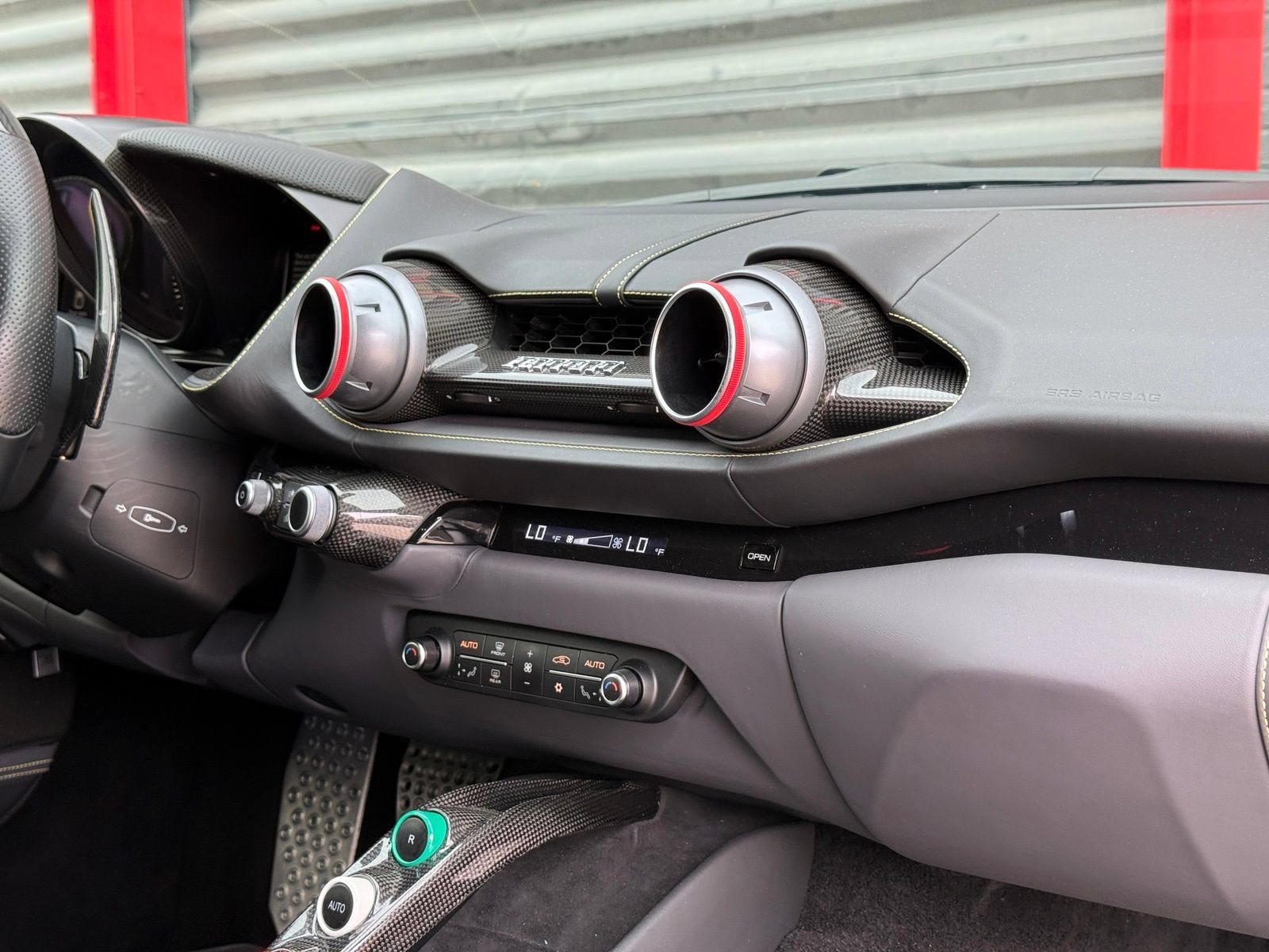 Used 2019 Ferrari 812 Superfast RWD image 55