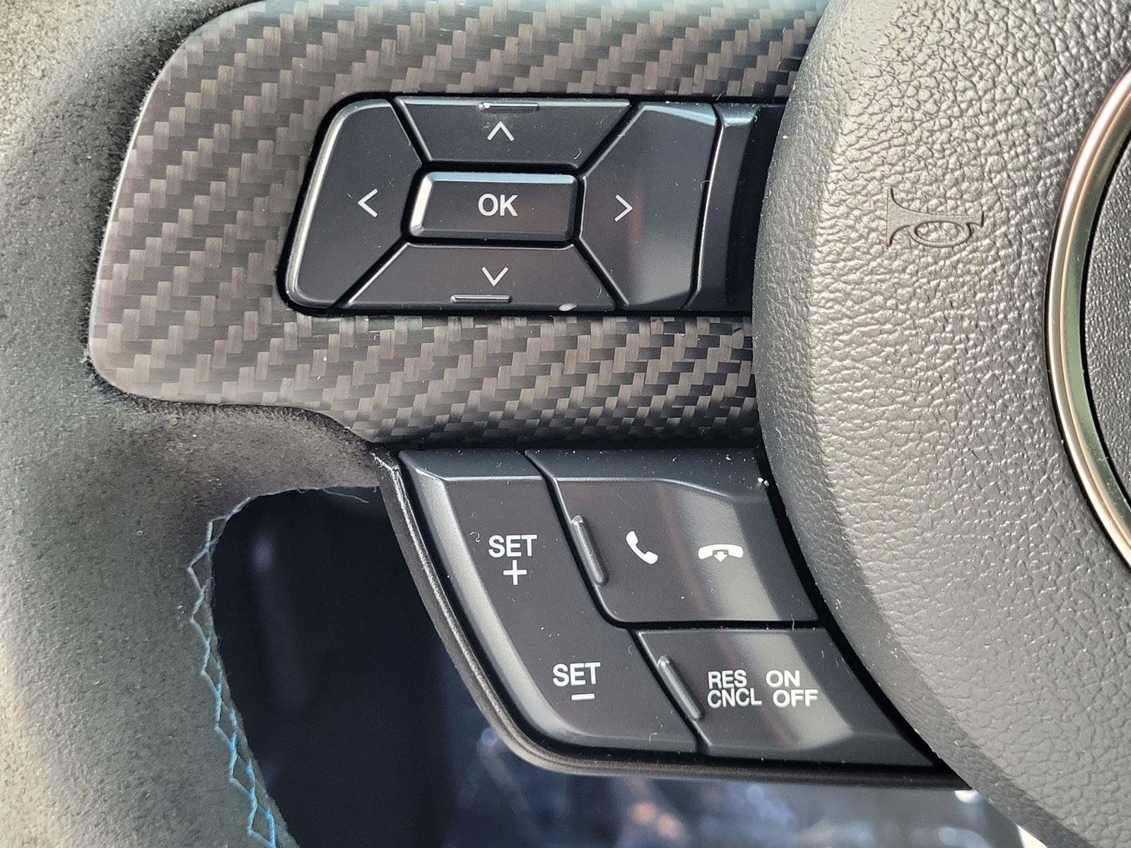 Used 2017 Ford Mustang Shelby GT350 w/ Electronics Package RWD image 31