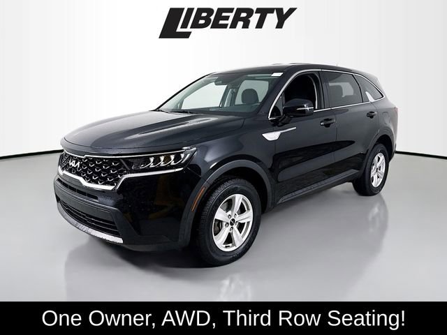 Used 2023 Kia Sorento LX image 3