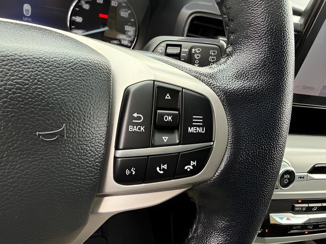 Used 2022 Ford Explorer XLT w/ Equipment Group 202A AWD/4WD image 21