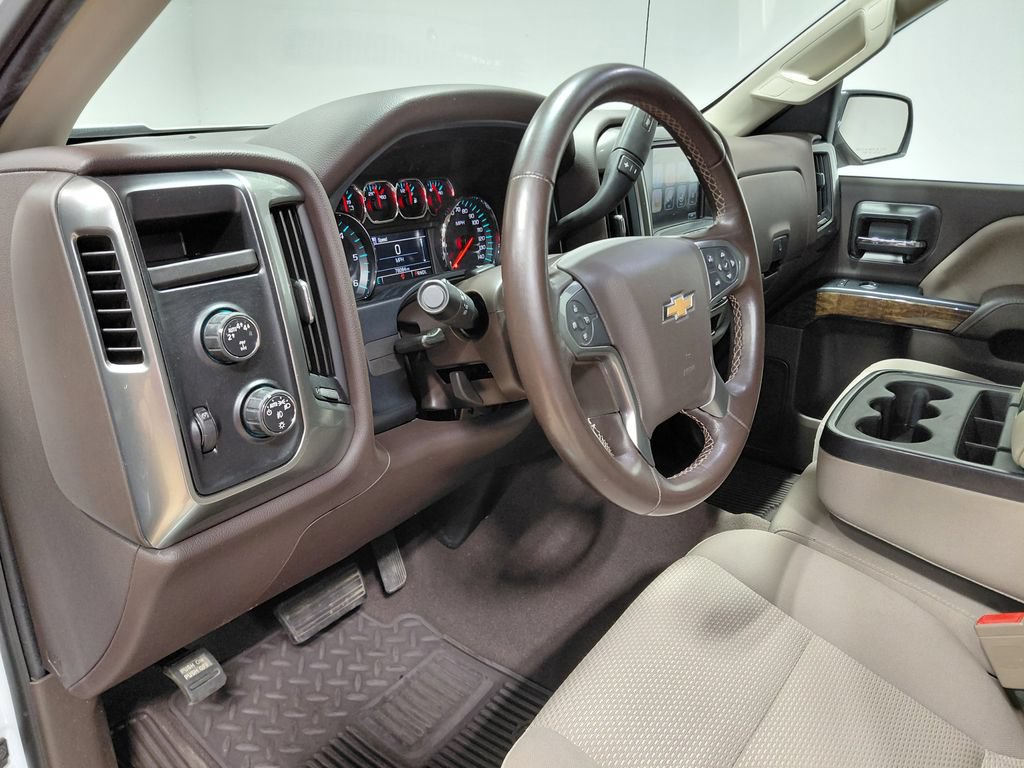 Used 2018 Chevrolet Silverado 1500 LT w/ All Star Edition AWD/4WD image 28