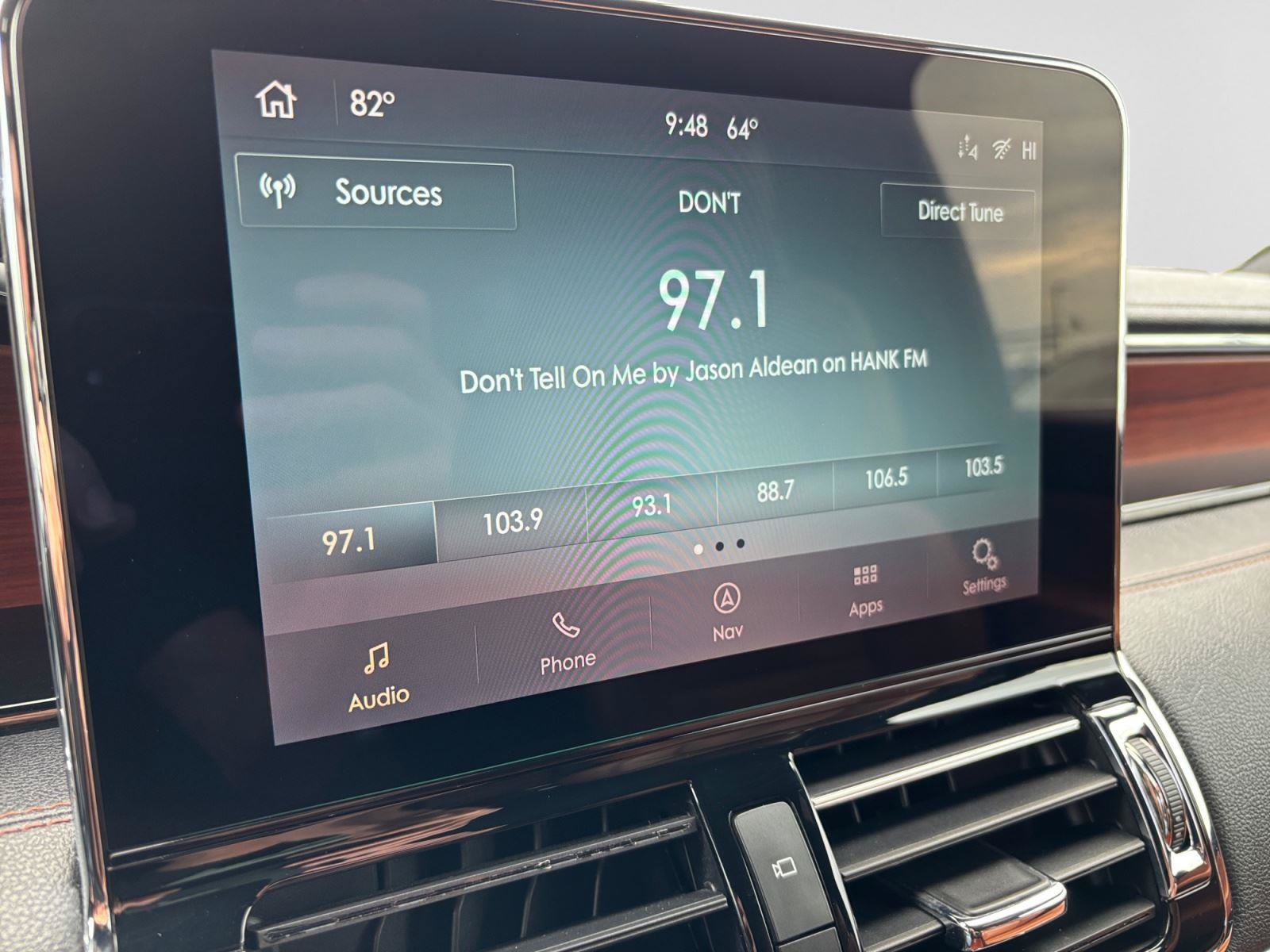 Used 2021 Lincoln Navigator Reserve w/ Equipment Group 208A AWD/4WD image 23