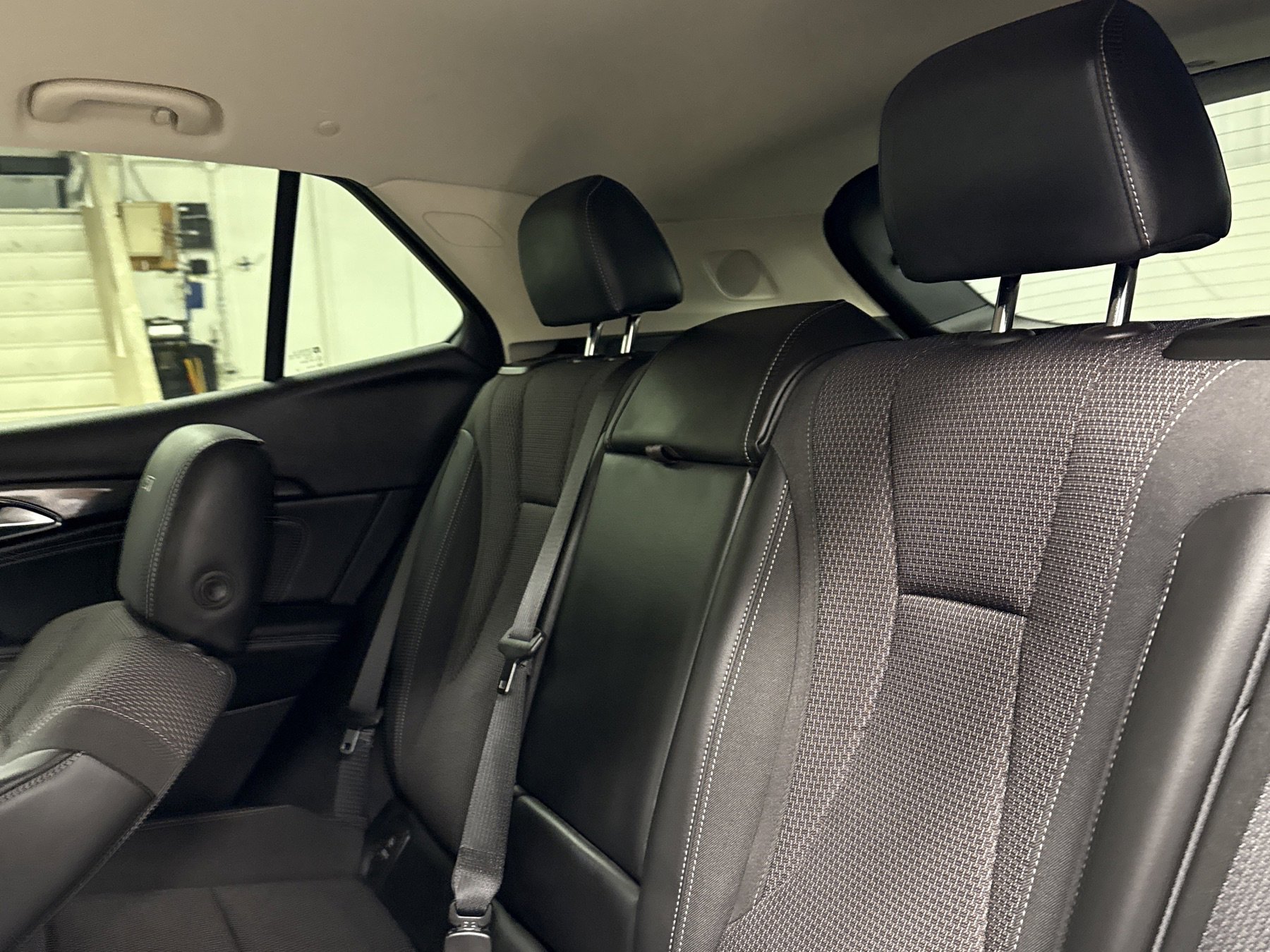 Used 2023 Buick Envision Preferred image 13