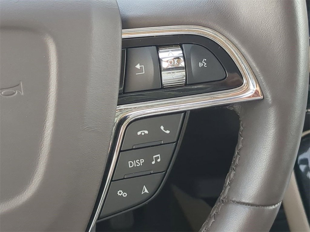 Used 2023 Lincoln Nautilus Reserve w/ Equipment Group 201A image 28