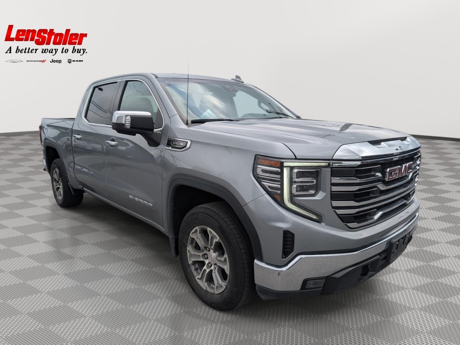Used 2025 GMC Sierra 1500 SLT RWD image 7