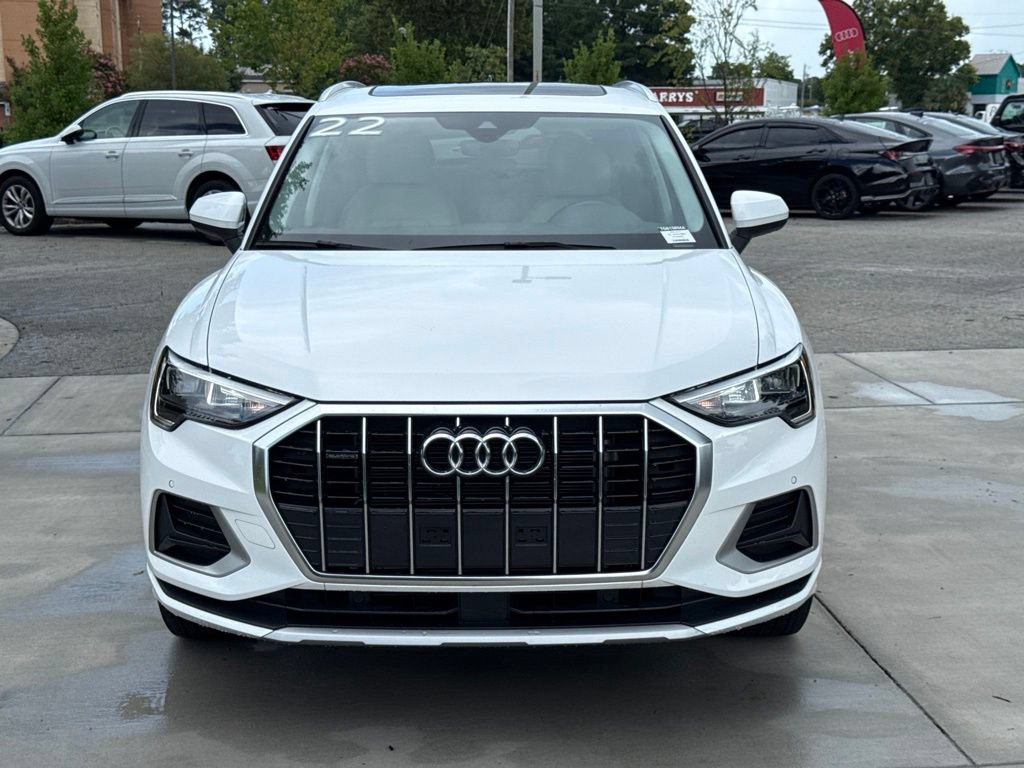Used 2022 Audi Q3 2.0T Premium AWD/4WD image 2