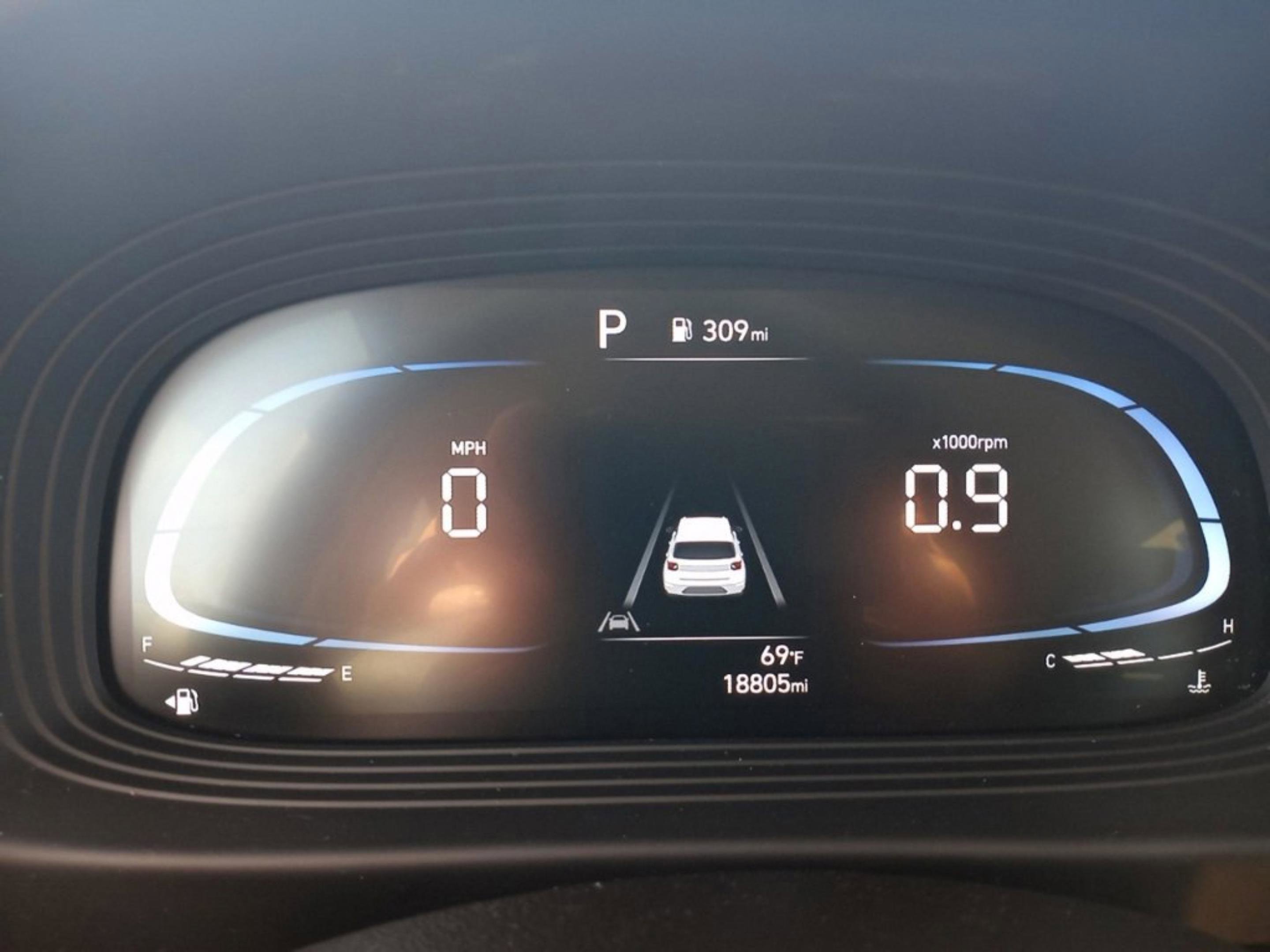 Certified 2024 Hyundai Venue SEL image 10