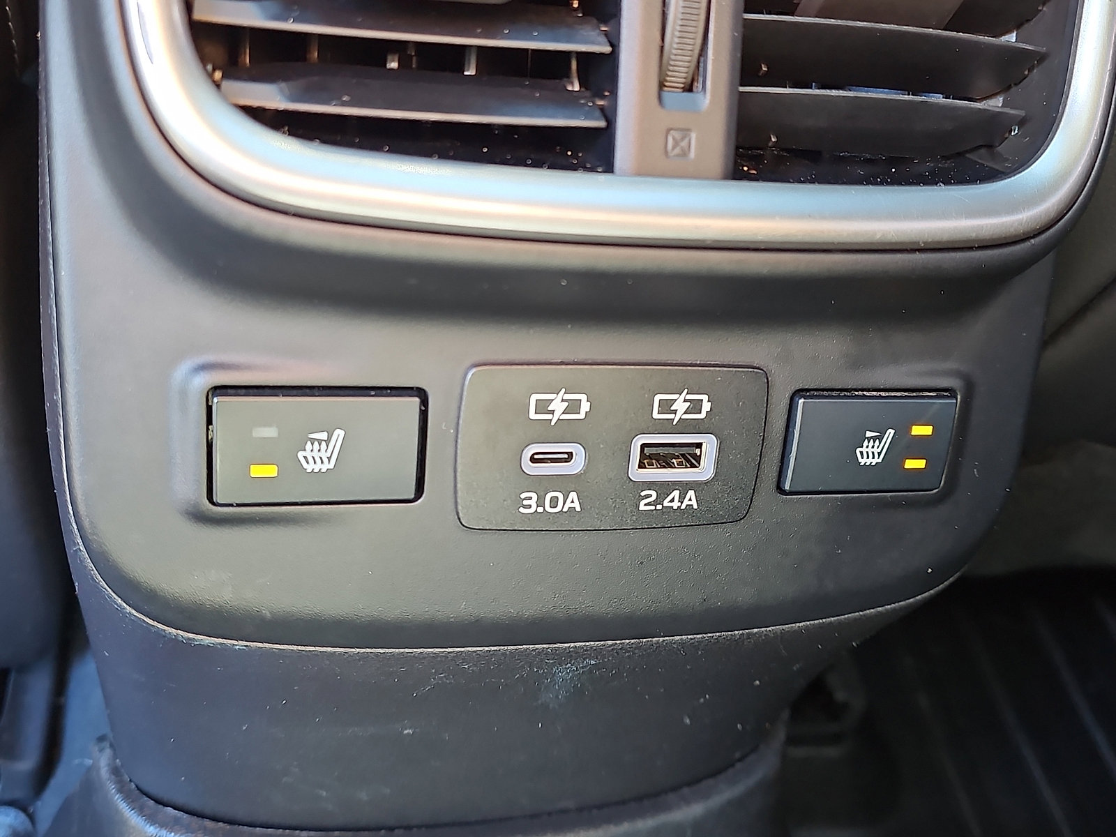 Used 2023 Subaru Outback Touring XT image 11