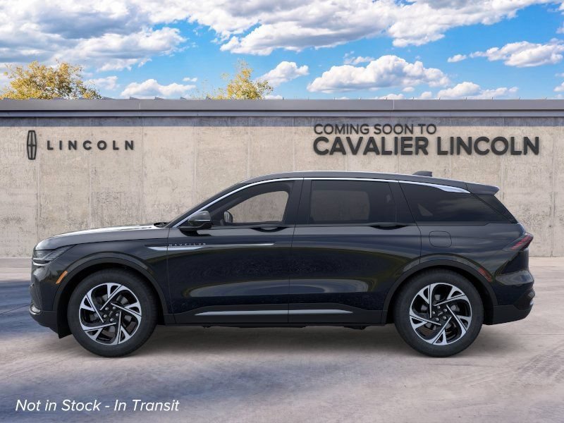 New 2026 Lincoln Nautilus Premier AWD/4WD image 3
