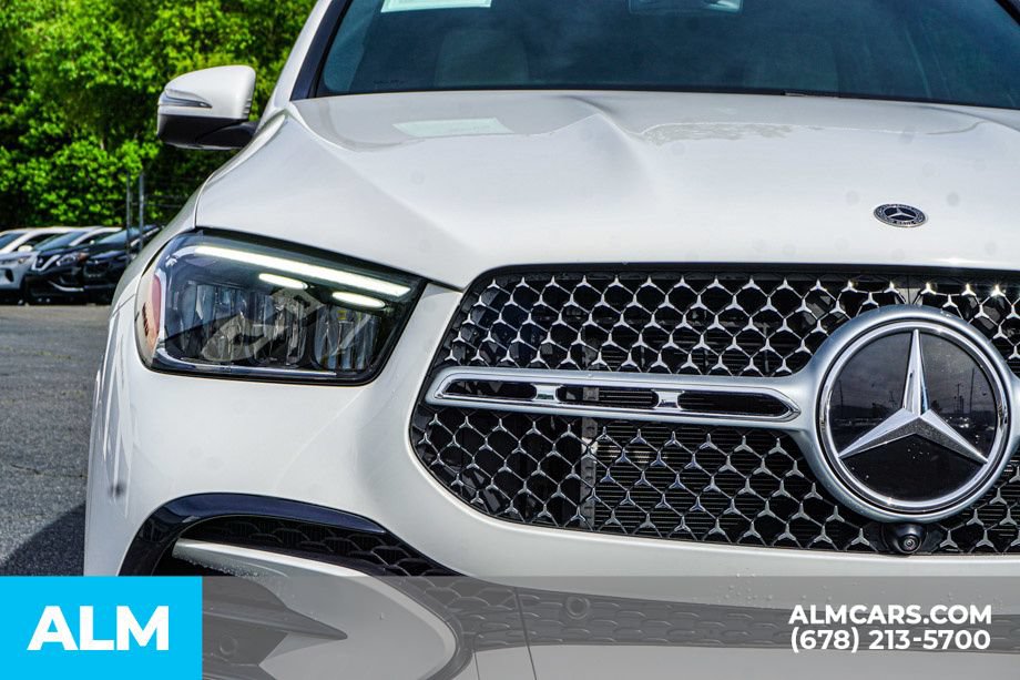Used 2025 Mercedes-Benz GLE 580 4MATIC image 11