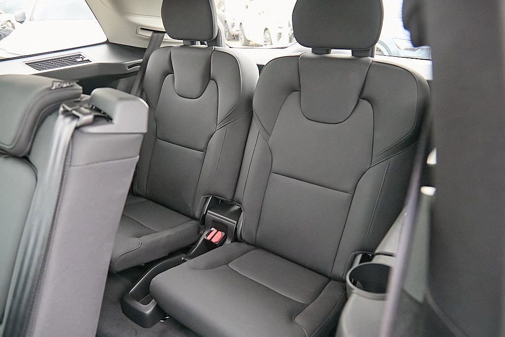 New 2026 Volvo XC90 B6 Plus w/ Protection Package image 22