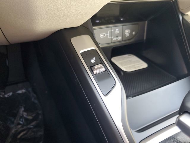 New 2026 Kia Sorento S w/ S Panoramic Sunroof Package image 26