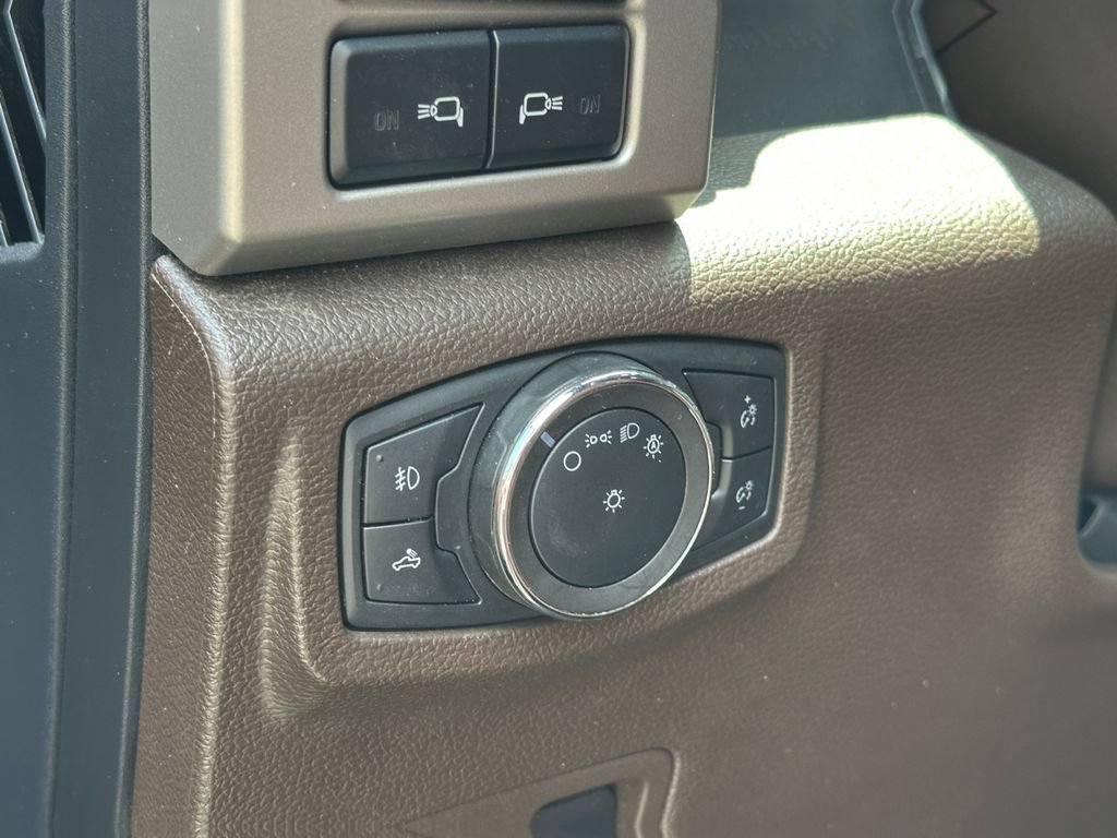 Used 2022 Ford F350 King Ranch w/ Tremor Off-Road Package AWD/4WD image 26