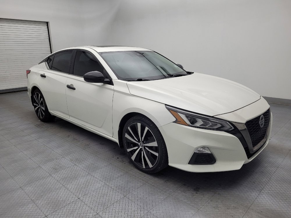 Used 2020 Nissan Altima 2.5 SR w/ Premium Package FWD image 11