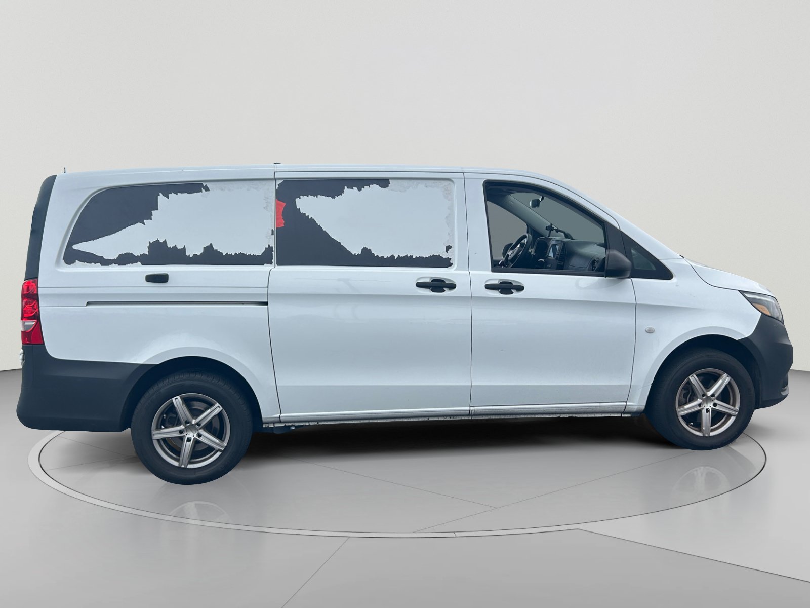 Used 2021 Mercedes-Benz Metris image 6