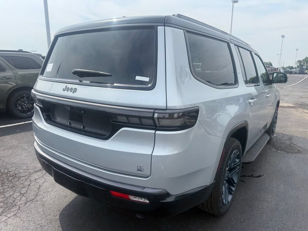 New 2026 Jeep Grand Wagoneer 4WD image 3