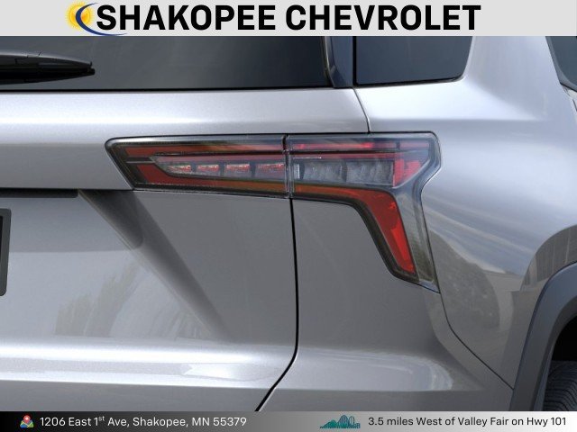 New 2026 Chevrolet Equinox LT w/ Convenience Package II AWD/4WD image 11