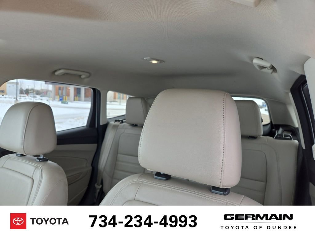 Used 2017 Ford Escape Titanium image 16