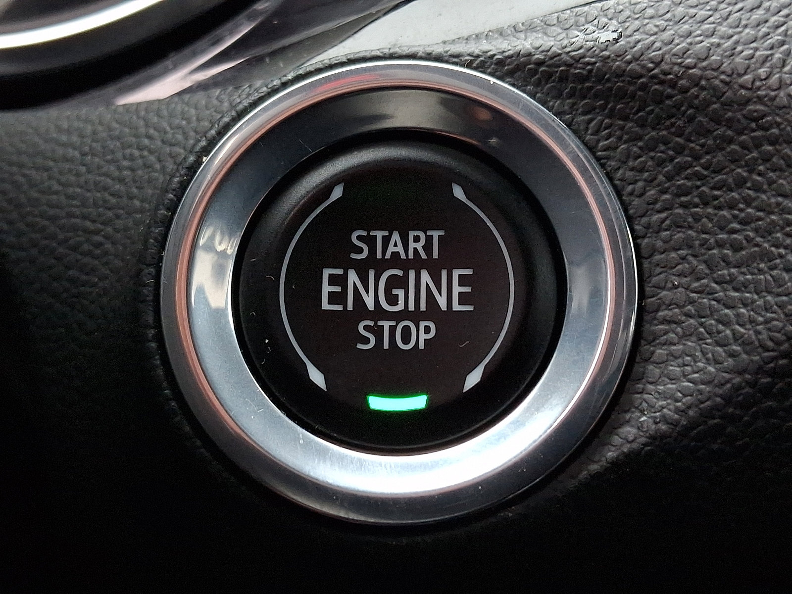 Used 2023 Buick Encore GX Essence image 23